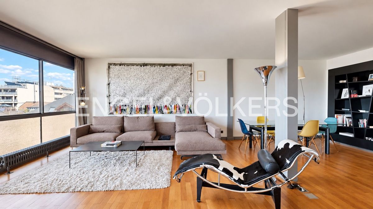 Light & Design — Characterful apartment in Eaux-Vives - 0