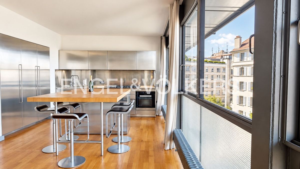 Light & Design — Characterful apartment in Eaux-Vives - 1