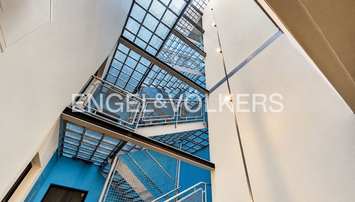 Light & Design — Characterful apartment in Eaux-Vives - 9