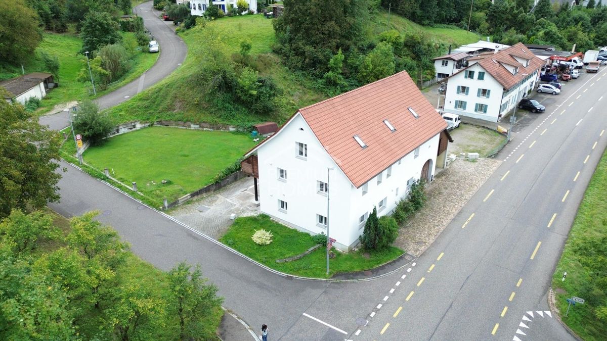 Generationsjuwel - Gemeinsam leben, Freiraum geniessen - 0