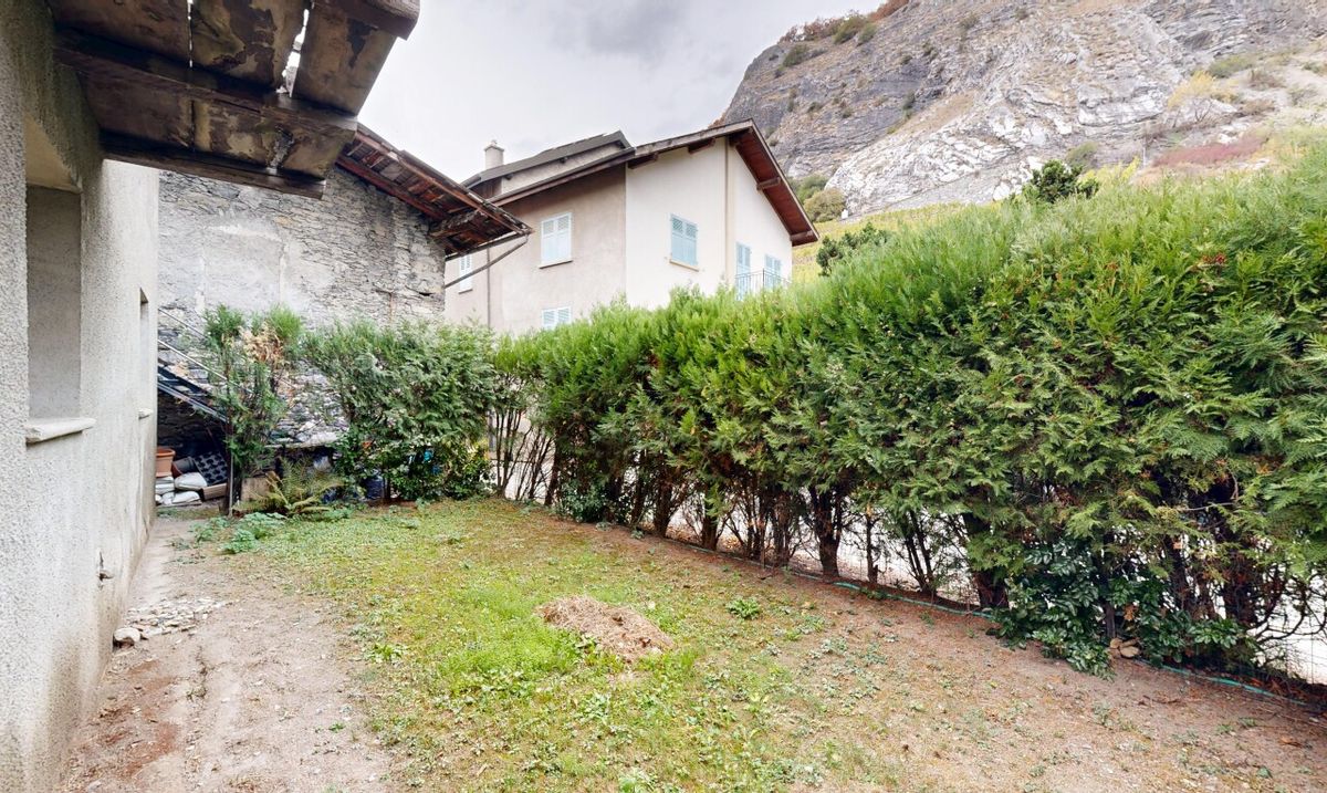 Maison mitoyenne d'angle in à Ardon - 1