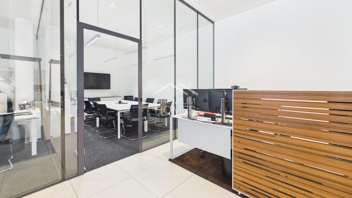 Autohaus Gewerbefläche mit Showroom oder Rendite - 6