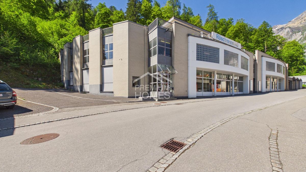 Autohaus Gewerbefläche mit Showroom oder Rendite - 0