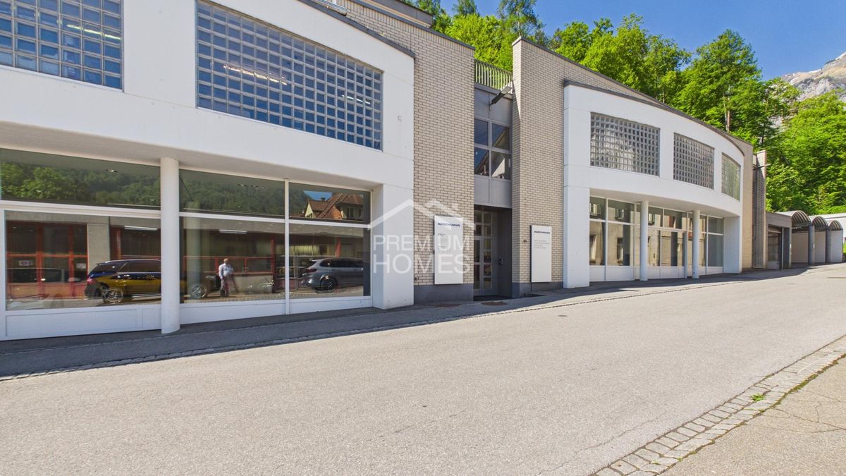 Autohaus Gewerbefläche mit Showroom oder Rendite - 1