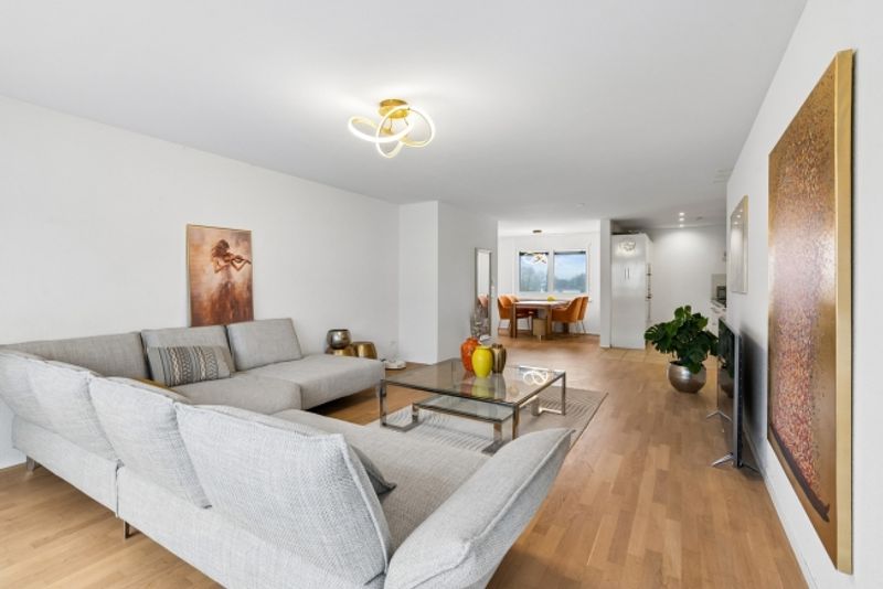 Moderne 3,5-Zimmer-Wohnung in Bülach - komfortabel und stilvoll wohnen - 1