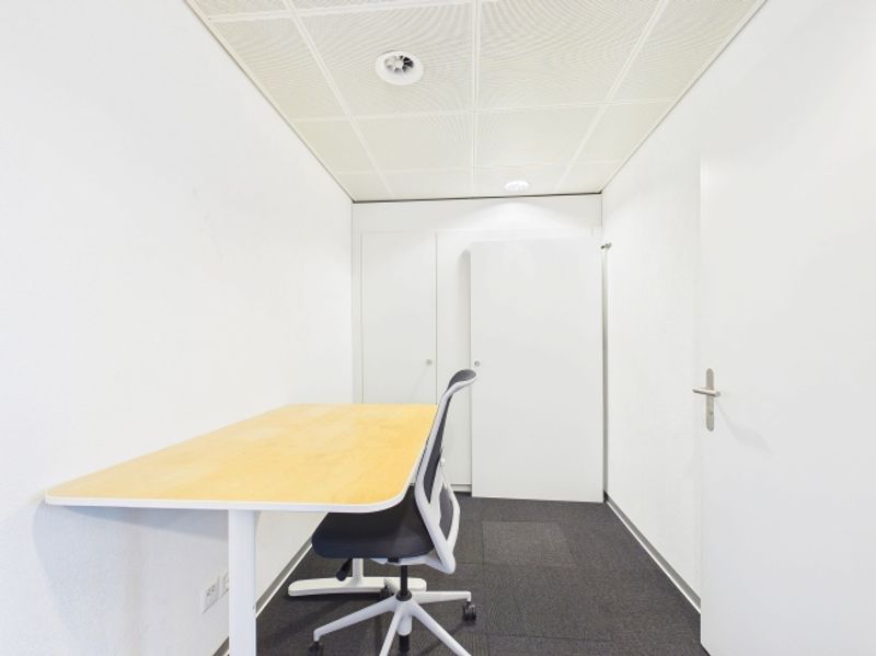 Exklusives Büro an der Löwenstrasse - zentral, modern, repräsentativ - 8