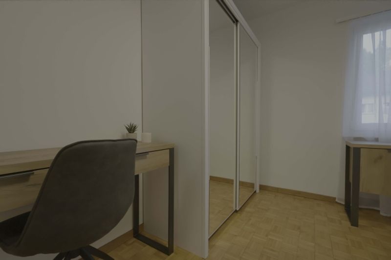 Quiet Urban Retreat Close to University in Irchel - 6