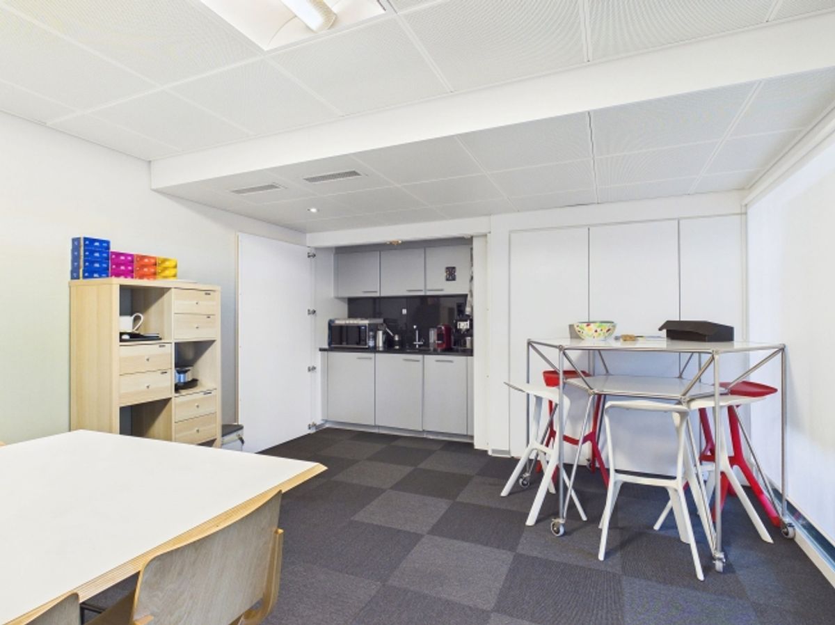 Exklusives Büro an der Löwenstrasse - zentral, modern, repräsentativ - 3