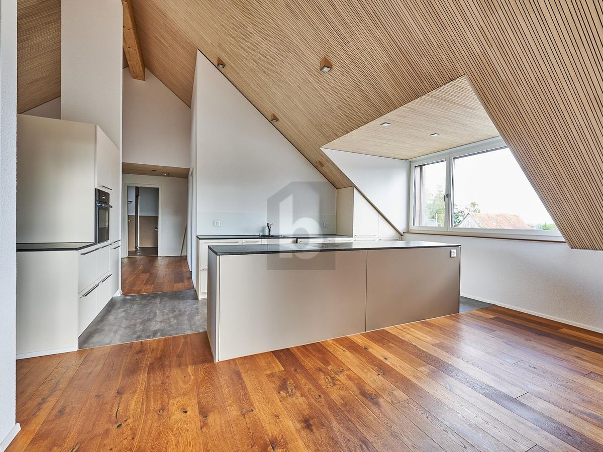 EIN ZUHAUSE MIT BESONDEREM WOHNGEFÜHL - 0