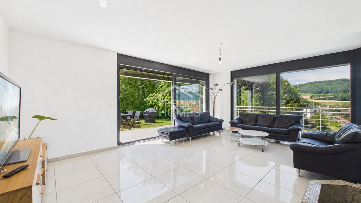 À Courrendlin: Vue, caractère & revenu locatif - 4