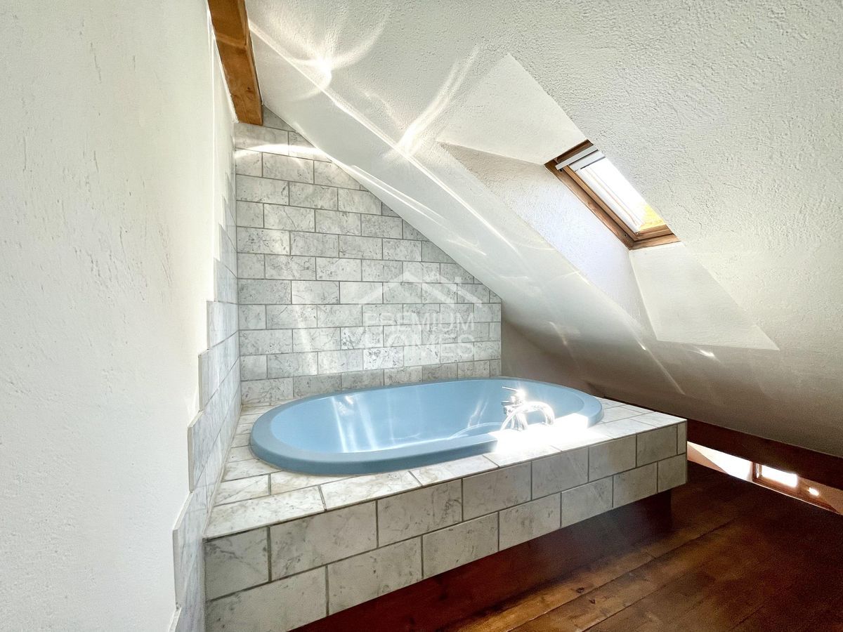 Wohn- und Geschäftshaus in der Altstadt - 8