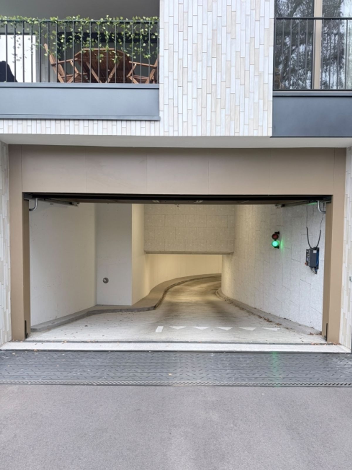 Einstellplätze zu vermieten an der Allenmoosstrasse 60a - 0