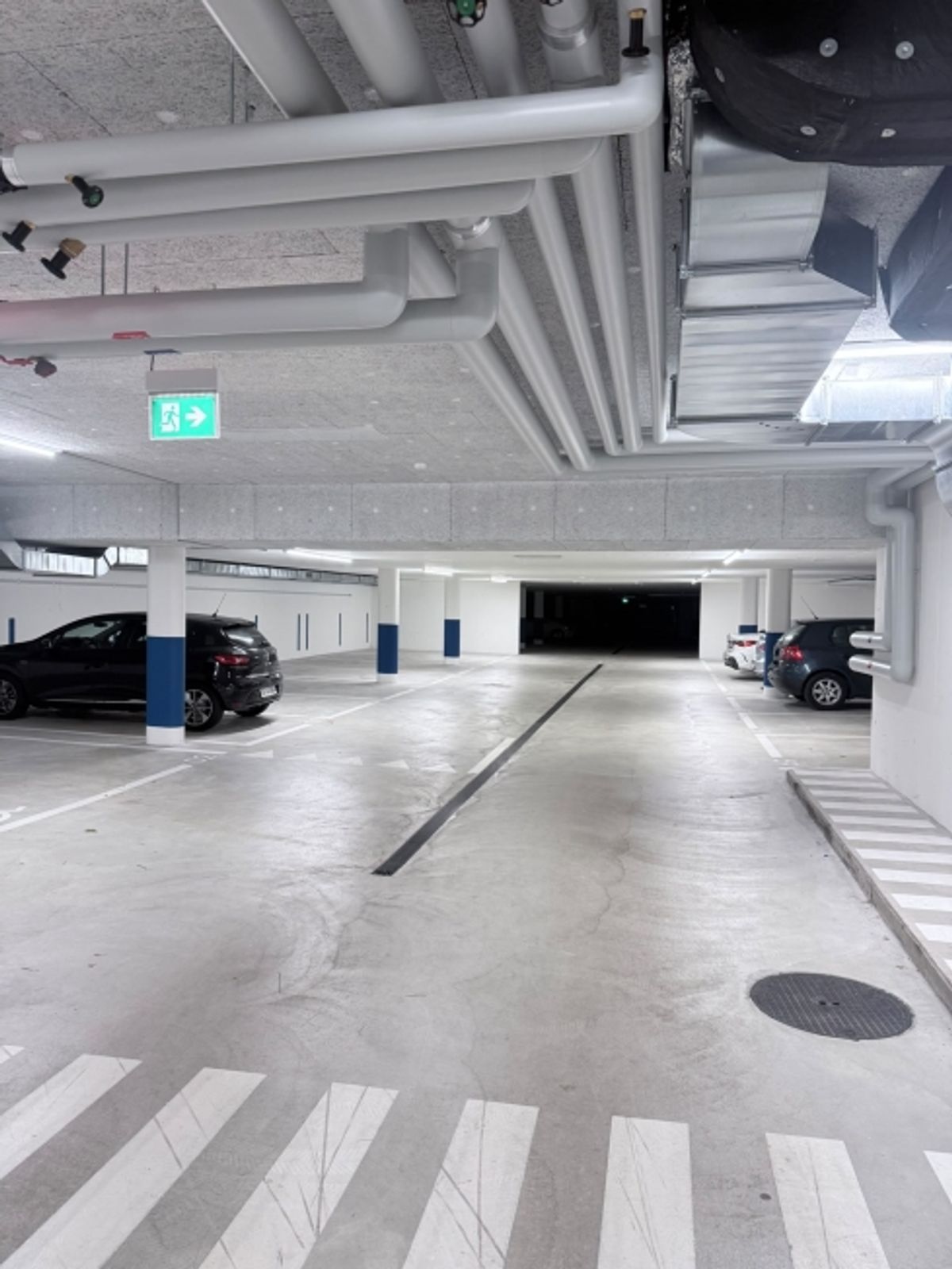 Einstellplätze zu vermieten an der Allenmoosstrasse 60a - 2