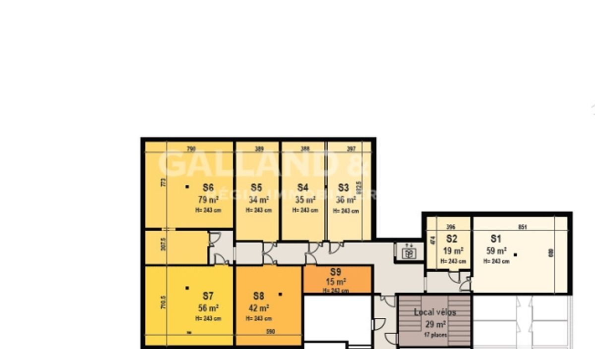 Dépôts à louer de 19 à 79 m² dans un quartier neuf à Saint-Aubin (FR) - 1