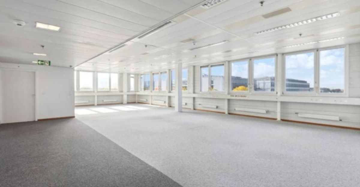 Bureaux aménagé de 195m2 au 3ème étage - 1