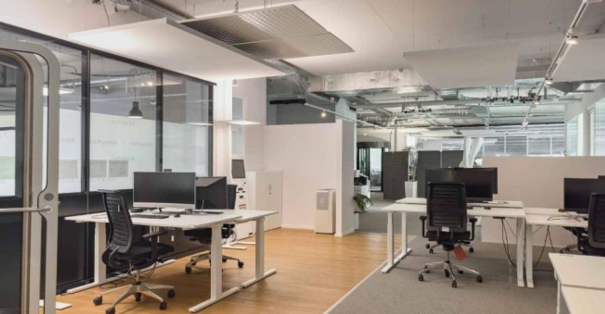 Ateliers et bureaux aménagés de 732 m² – Meyrin - 4