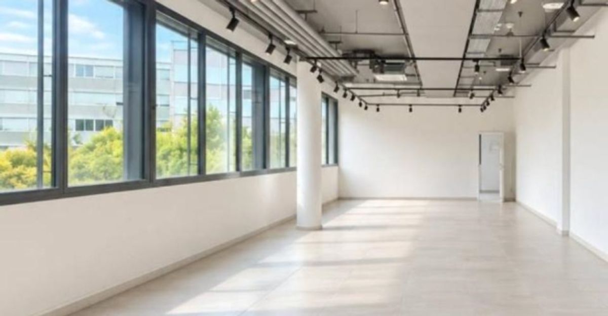 ARCenter – Arcade commerciale de 111 m² - 1
