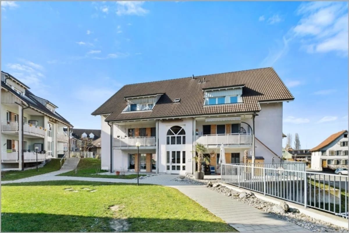 Grosszügige 4.5-Zimmer-Maisonette-Dachwohnung - 0