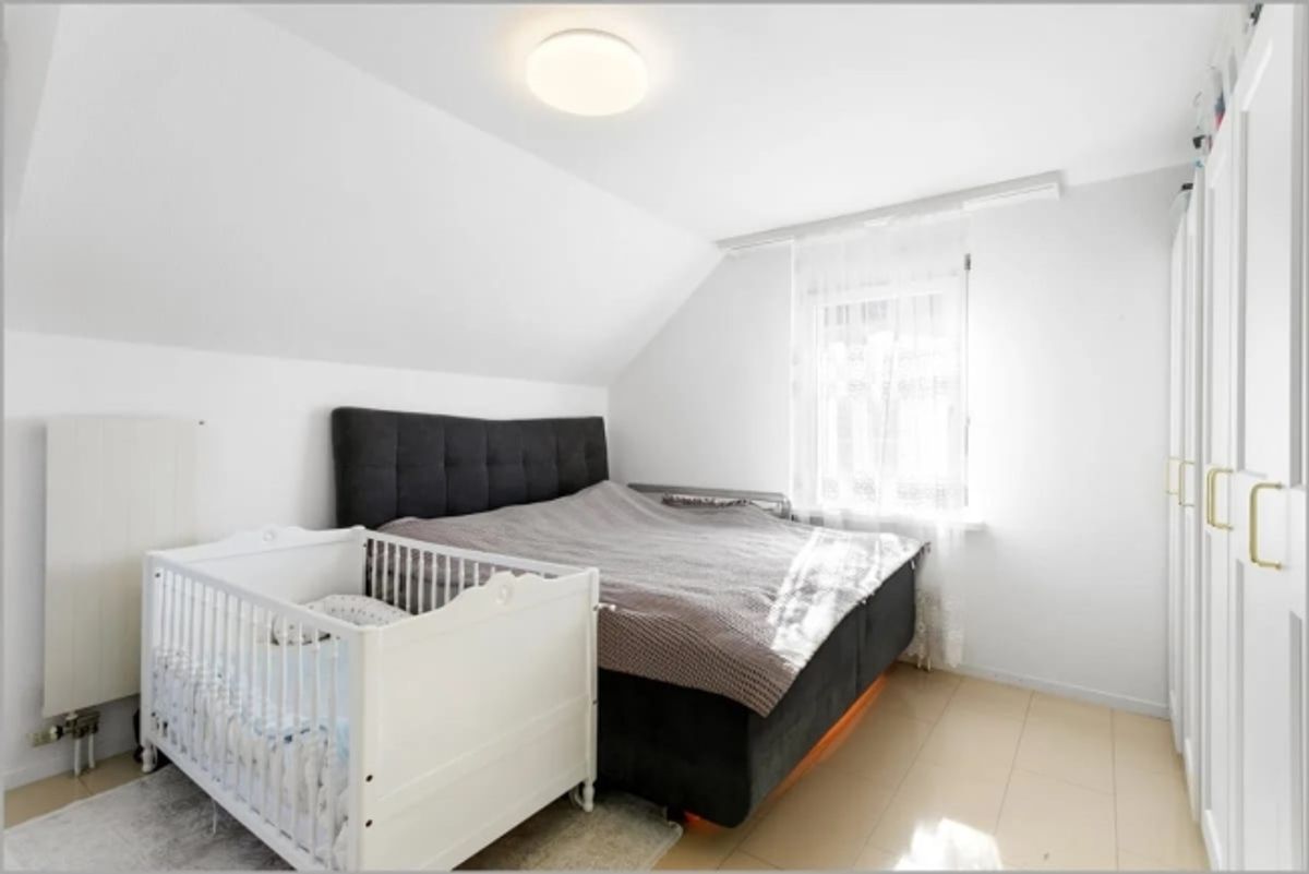 Grosszügige 4.5-Zimmer-Maisonette-Dachwohnung - 8