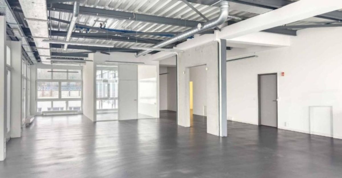 Bureau lumineux de 174m² à Carouge - 0