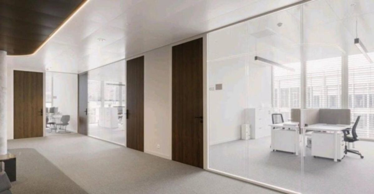 À louer – Bureaux bruts à aménager au Quartier de l’Étang - 0