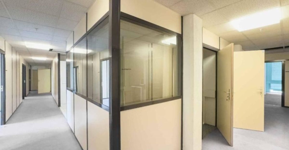 Surface d’atelier ou bureau de 290 m² à Carouge - 2