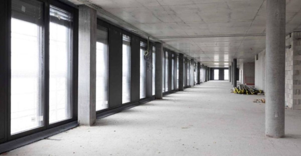 Surface de bureaux à louer au Quartier de l'Etang - 1