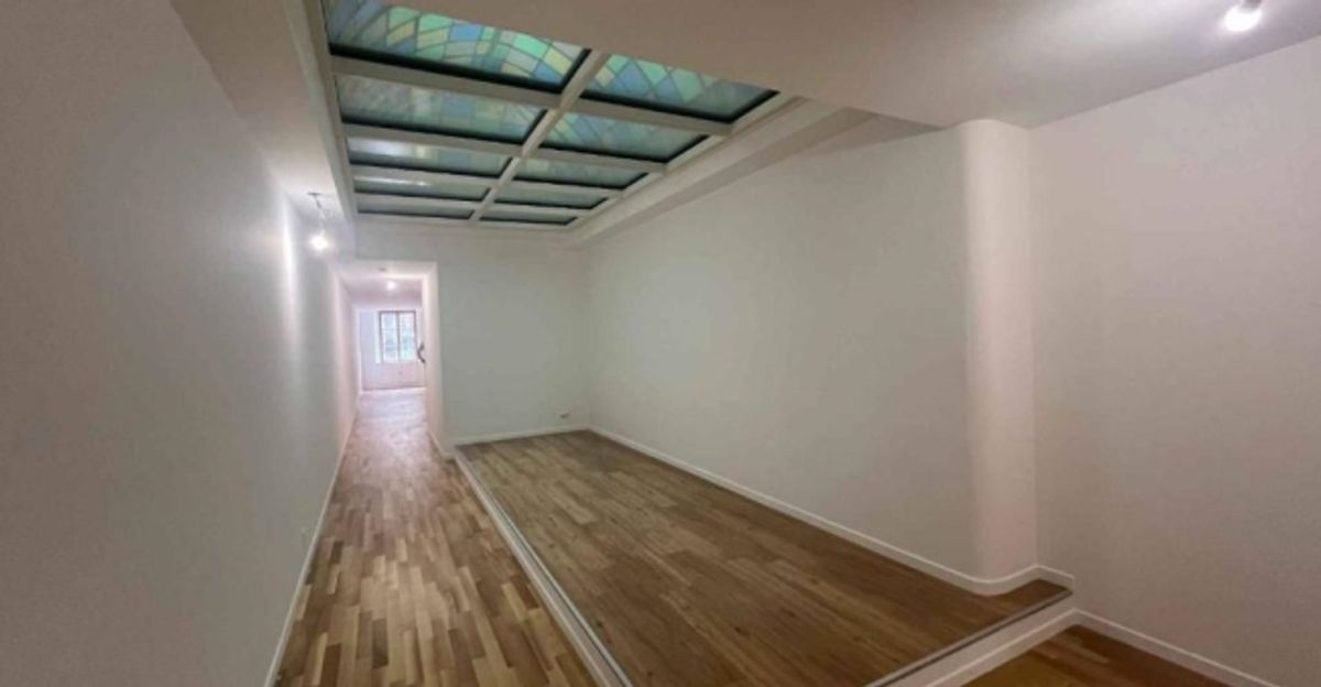 BUREAUX D’EXCEPTION DE 177 M² - RUE DE LA CROIX-D’OR - 8