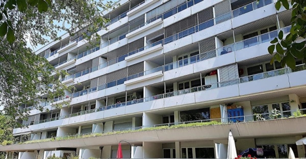 Local commercial au rez de chaussée - 73m2 - 1