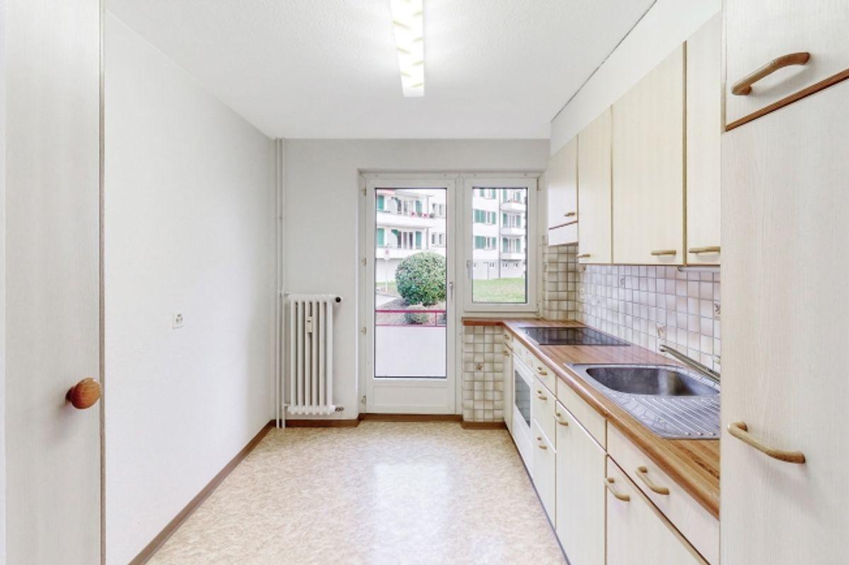 BEFRISTET FÜR 1 JAHR - Gemütliche Wohnung in Horw - 2