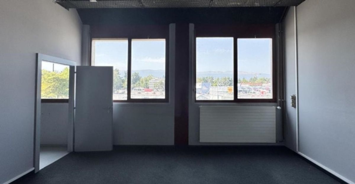 Bureaux 85 m2 - 4