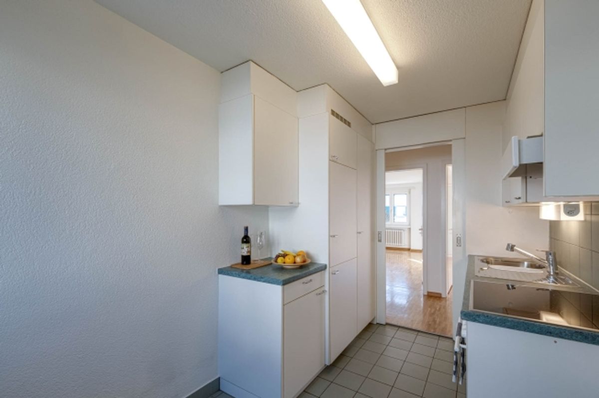 Schöne 3 Zimmerwohnung in gepflegter Liegenschaft - 3