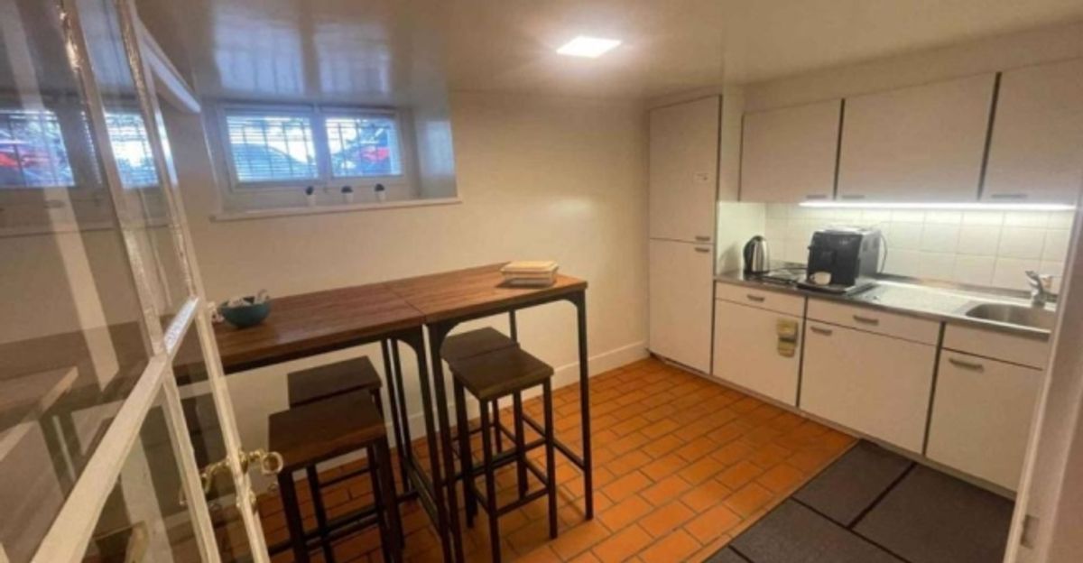 Bureau à louer quartier des bastions - 25 m2 - 6