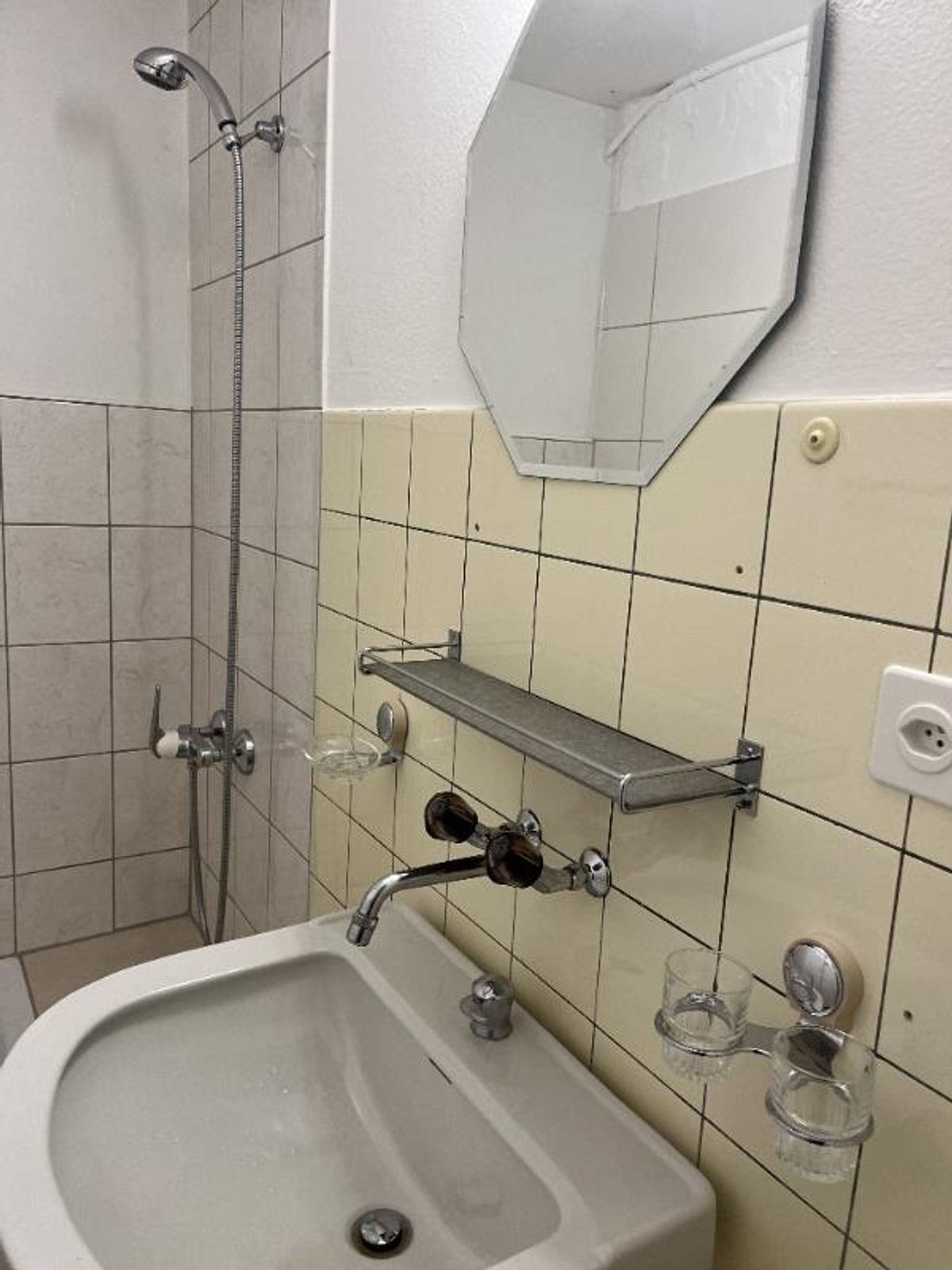 3.5 Zimmer Wohnung - 5