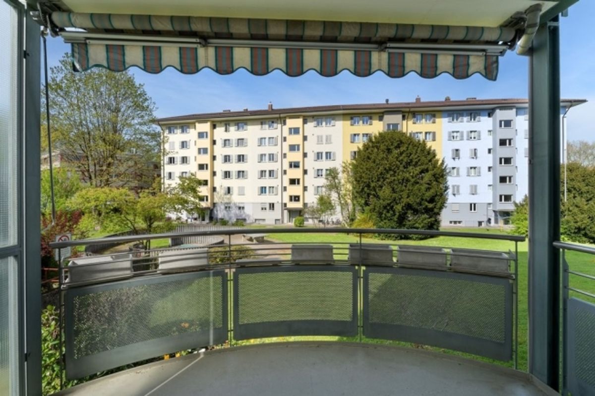 Attraktive 4.5-Zimmerwohnung mit Terrasse - 4