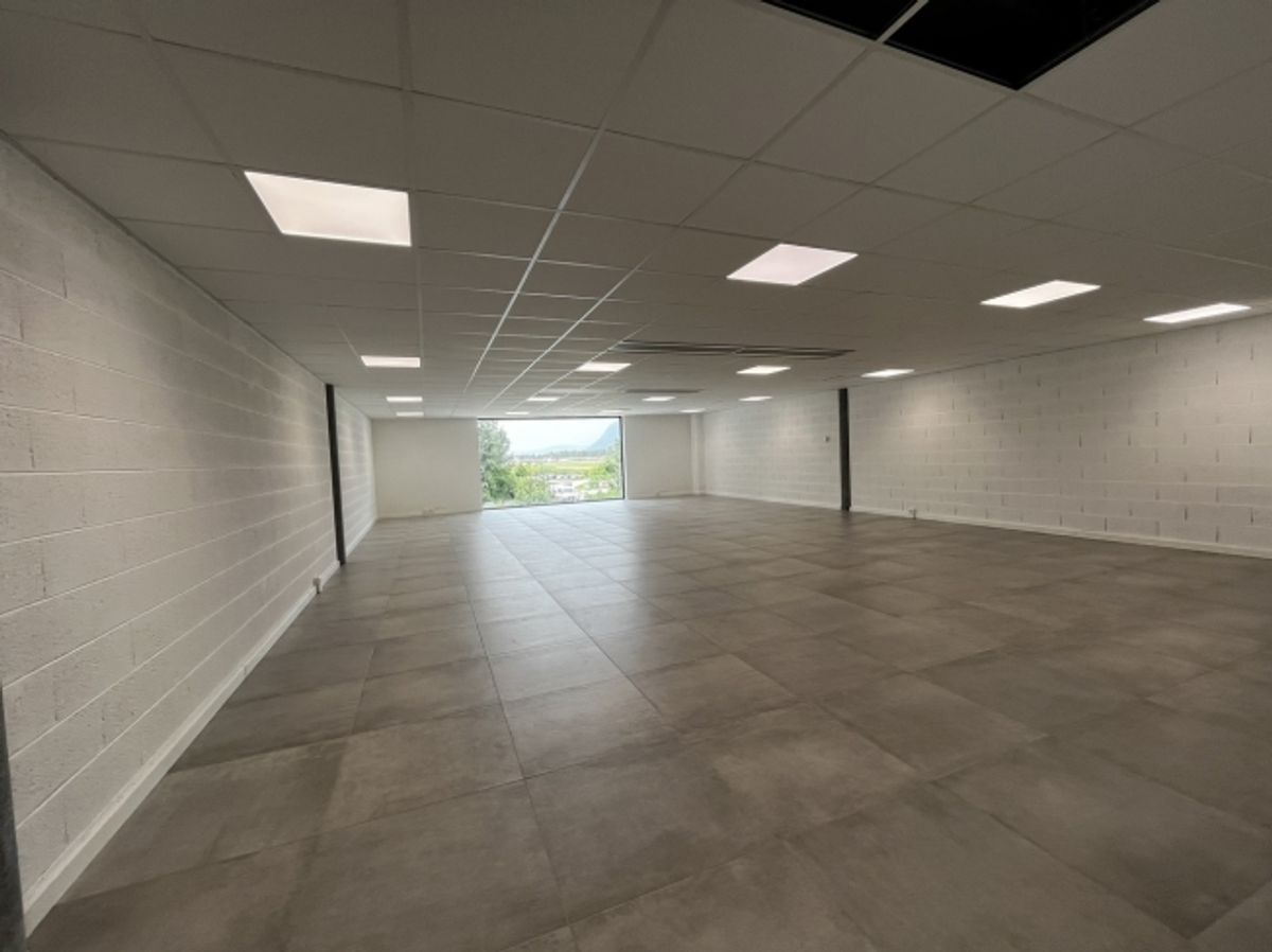 Surface moderne 132 m2 - 4