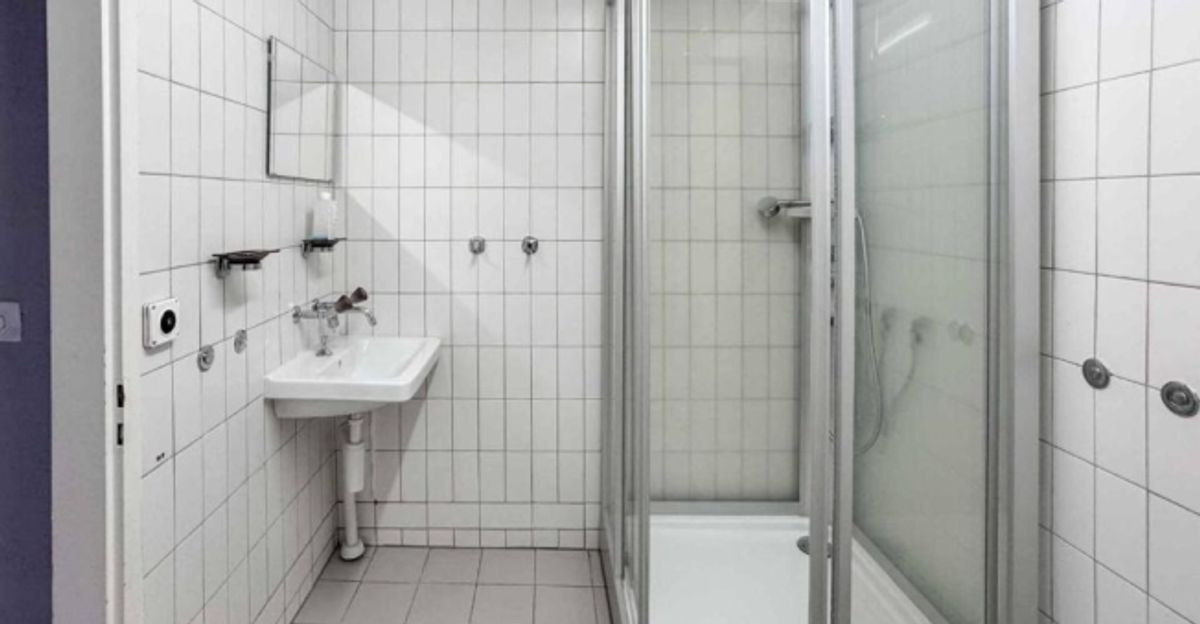 Atelier lumineux de 365 m² à Meyrin - 5