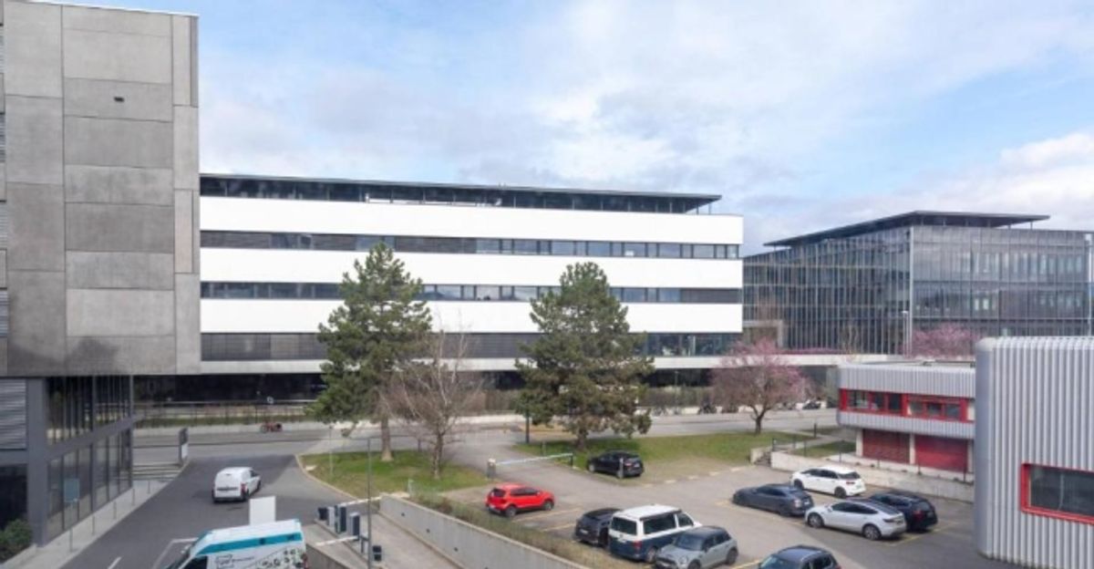 Magnifique surface de 500 m2 au 2ème étage d'un bâtiment moderne - 1