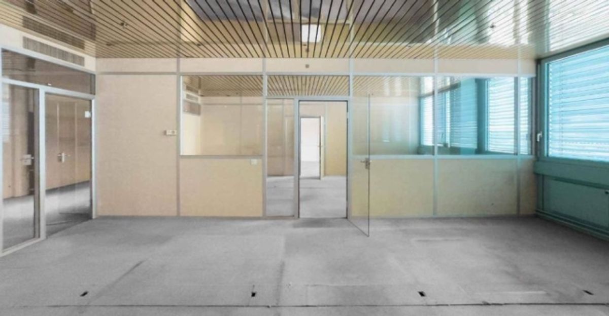 Surface d’atelier ou bureau de 231 m² à Carouge - 2