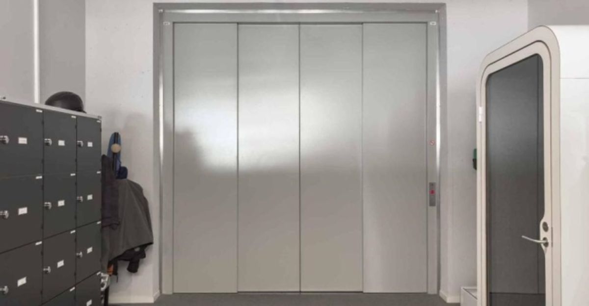 Ateliers et bureaux aménagés de 732 m² – Meyrin - 9