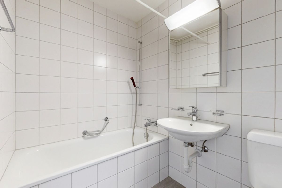Helle Wohnung  in beliebter, ruhiger Lage mit grossem Balkon - 9