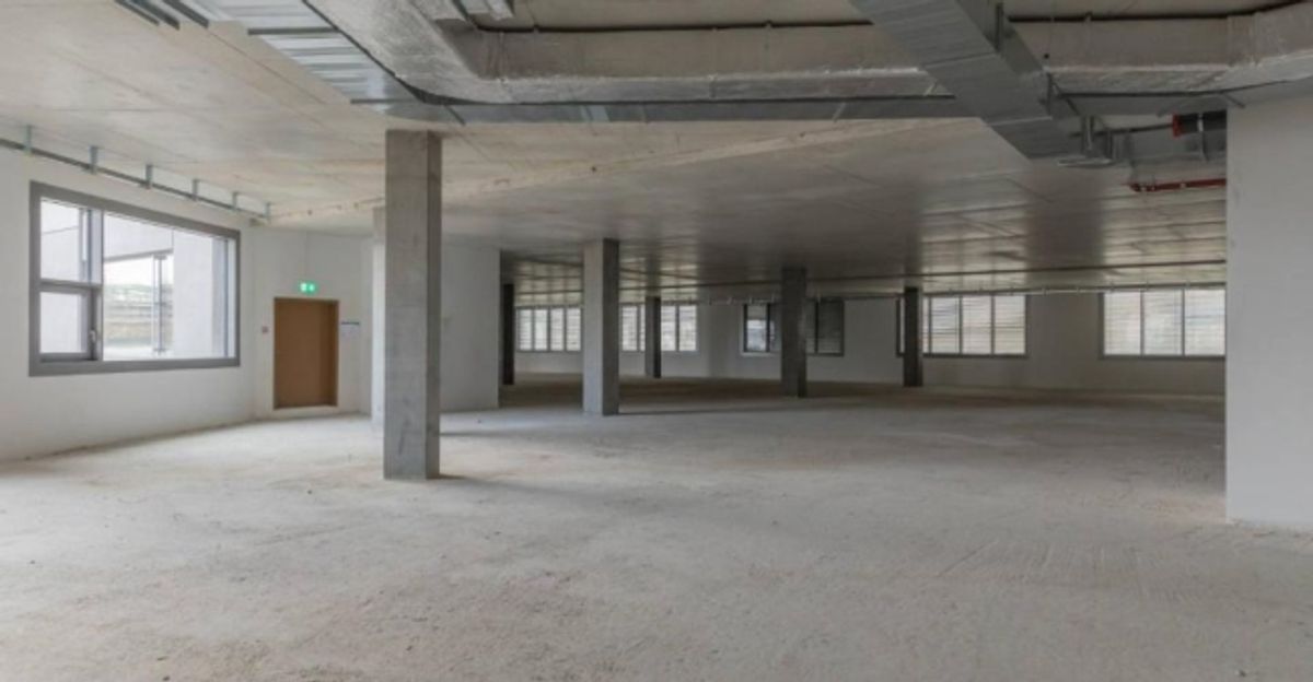 Magnifique surface de 600 m2 au 2ème étage d'un bâtiment moderne - 0