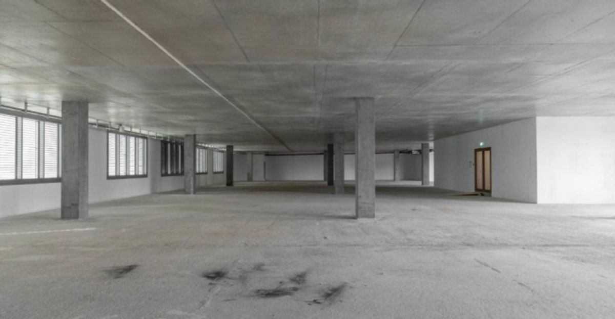 Magnifique surface de 600 m2 au 2ème étage d'un bâtiment moderne - 2