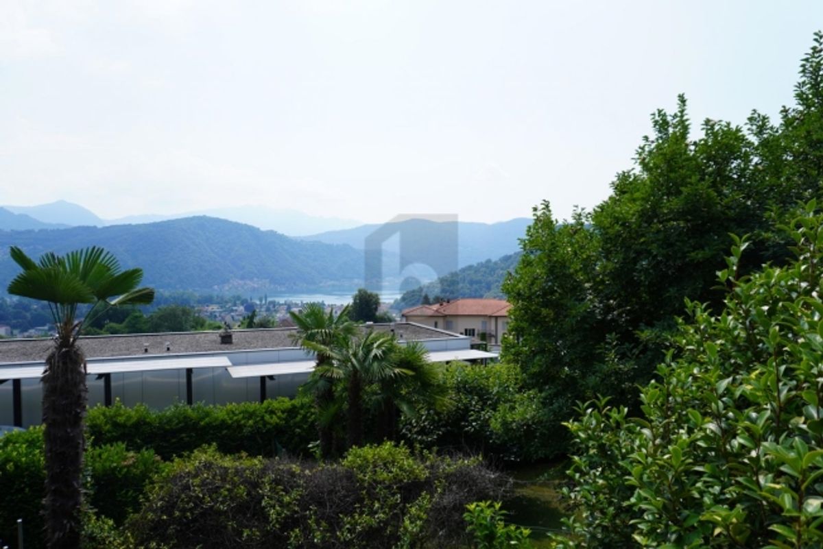 CON GIARDINO E PISCINA - 3
