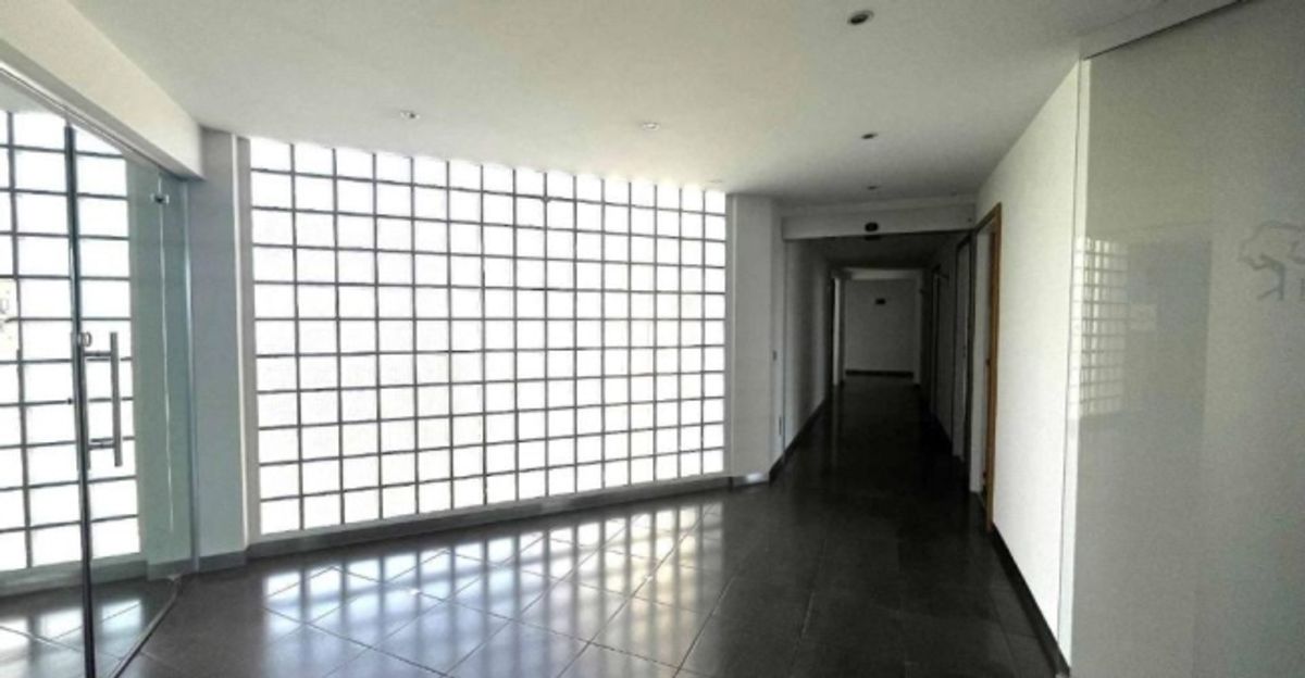 Bureaux 367m2 - Centre-Ville - courte durée - 7