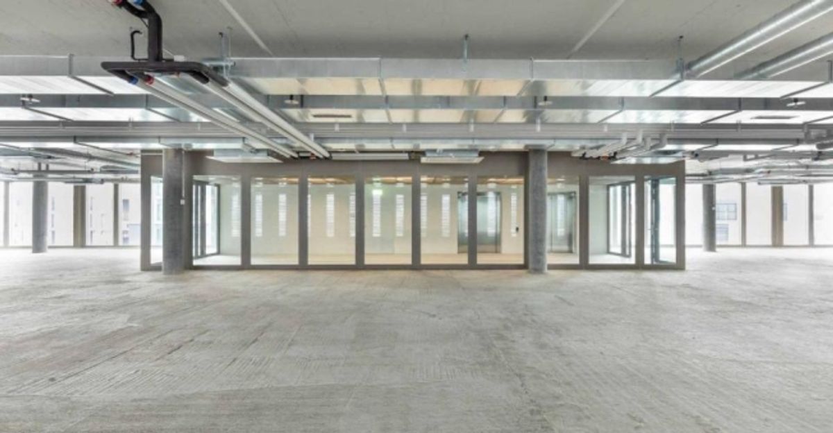 À louer – Bureaux bruts à aménager au Quartier de l’Étang - 2