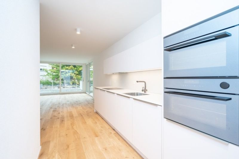 Frischsanierte 2.5-Zimmerwohnung in Stadtnähe - 2