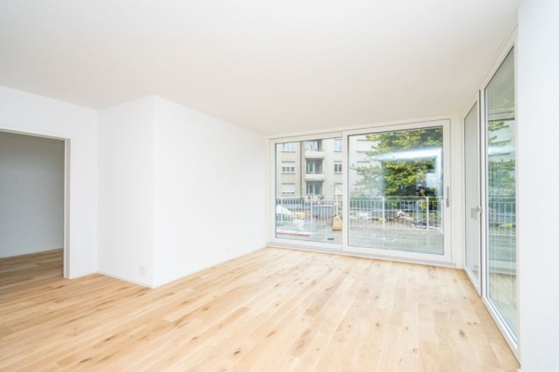 Frischsanierte 2.5-Zimmerwohnung in Stadtnähe - 4