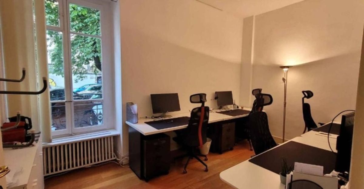 Bureau à louer quartier des bastions - 15 m2 - 1