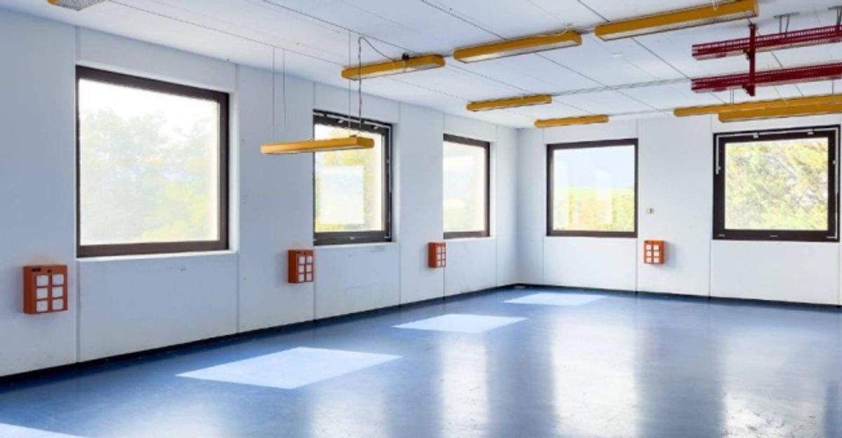 Laboratoire, production, atelier de 420 m2 à louer à Satigny - 6